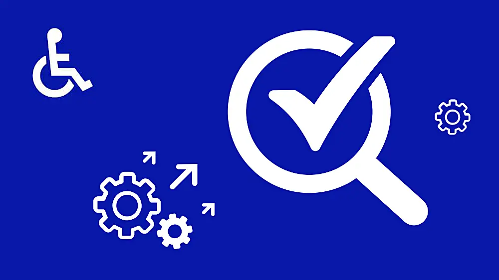 Checkmark in einer Lupe auf blauem Hintergrund